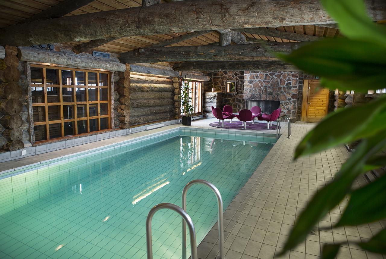 Javri Lodge Сариселка Екстериор снимка