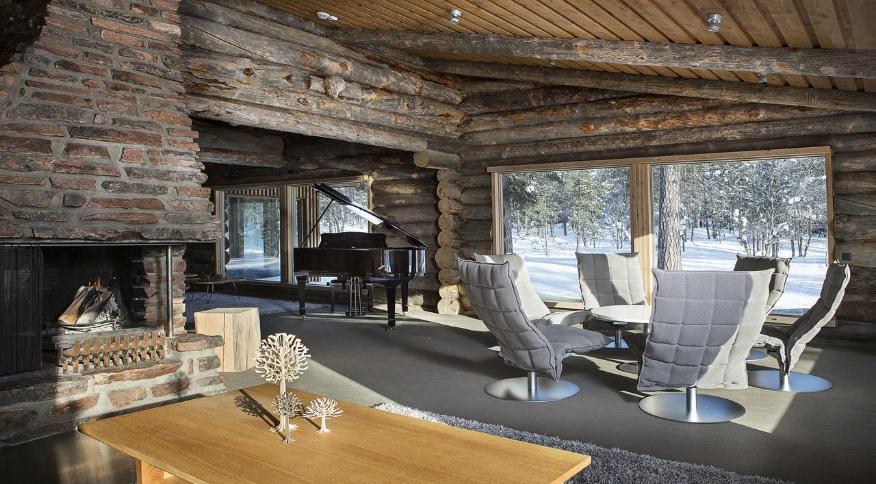 Javri Lodge Сариселка Екстериор снимка
